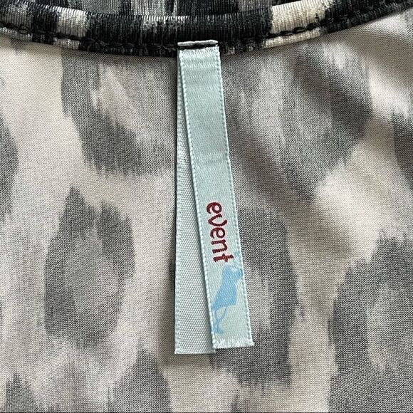 Event Leopard Chiffon Overlay Tank Top Sz Small - Picture 3 of 11